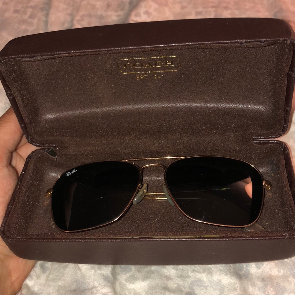 Ray Bans - Picture 2 of 5